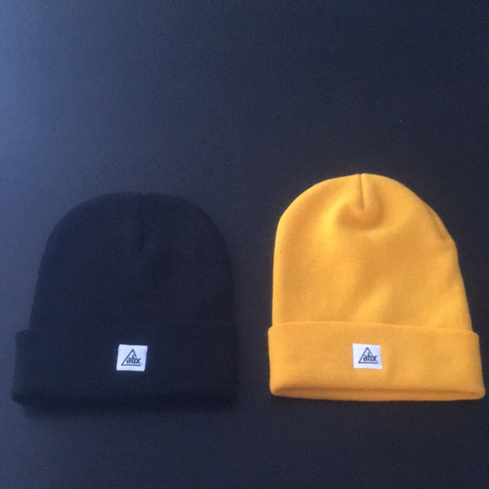 NEW Cannabis brand winter beanie black yellow unisex hat festival